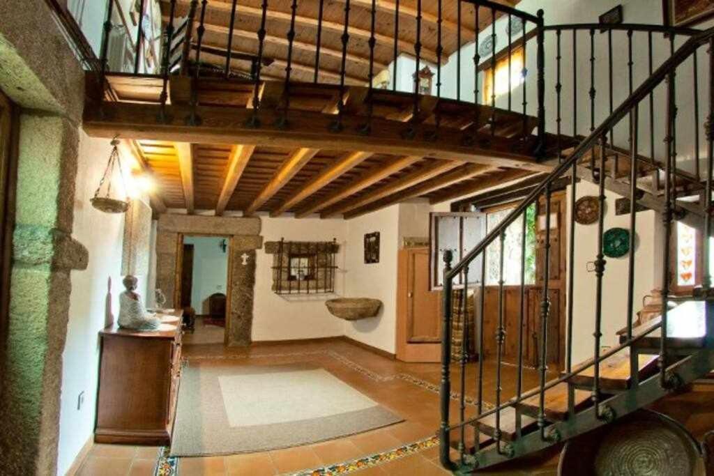 Casa Rural Lucia Es Una Casa Rural Amplia Con Pat Cabezas Bajas Εξωτερικό φωτογραφία