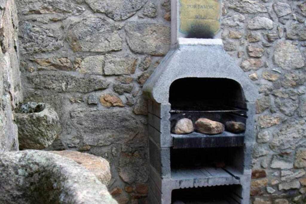 Casa Rural Lucia Es Una Casa Rural Amplia Con Pat Cabezas Bajas Εξωτερικό φωτογραφία